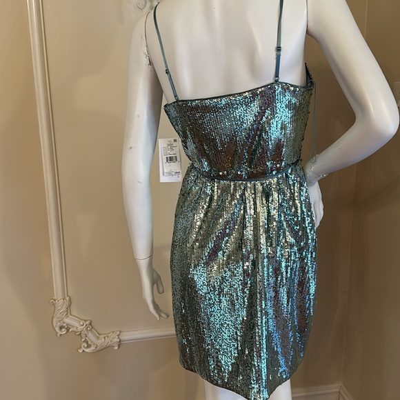Aidan By Aidan Mattox
Spaghetti-Strap Sequin Wrap Cocktail Dress Size 8 - Picture 6 of 13